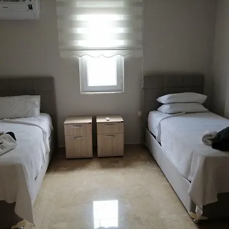 Lighthouse Lilia 빌라 페티예