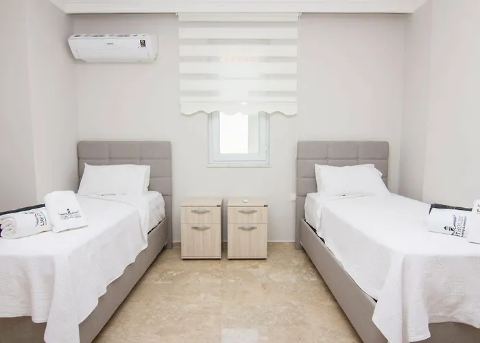 Lighthouse Lilia Villa *