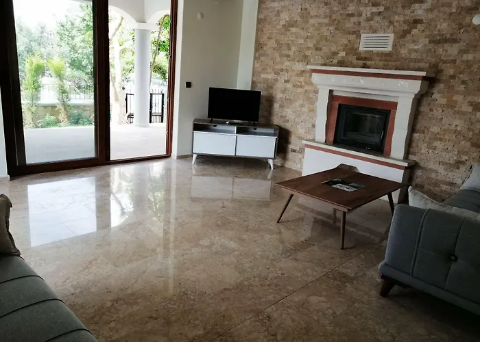 Lighthouse Lilia Villa *